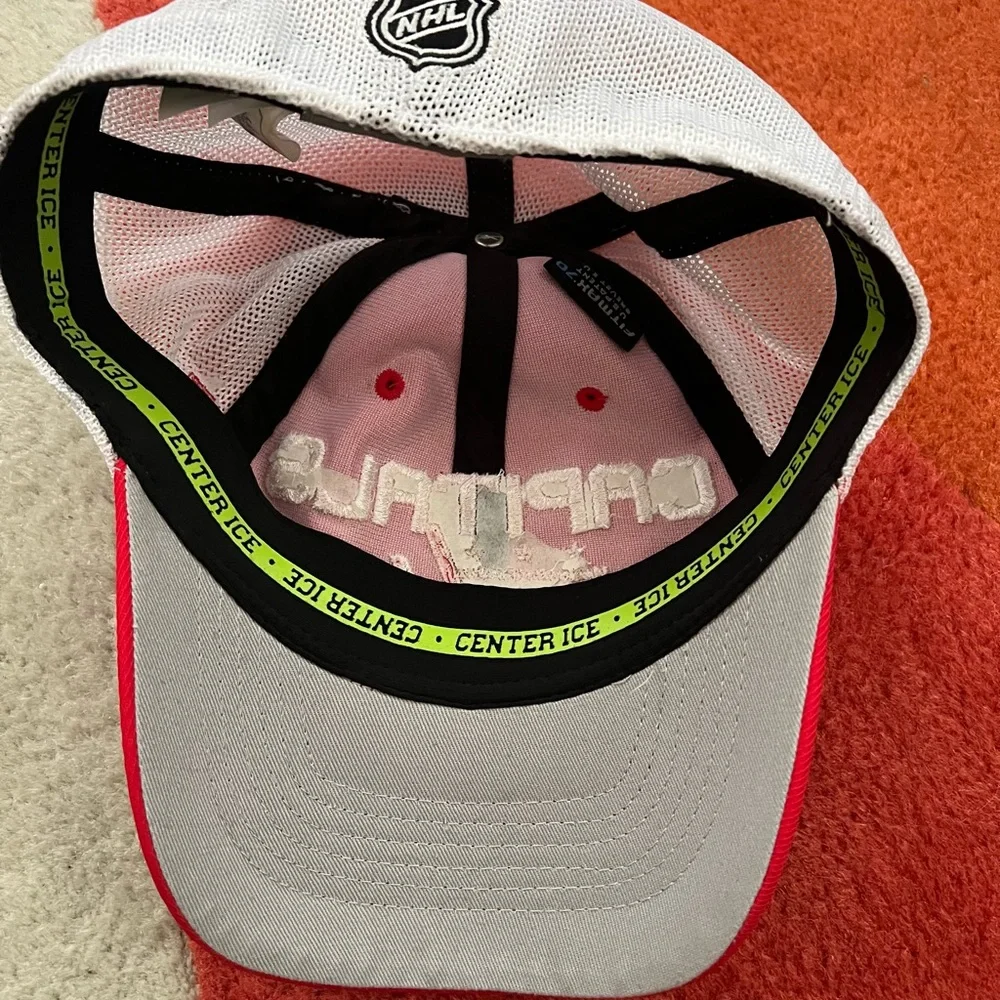 Reebok Center Ice Collection NHL Washington Capitols Hat